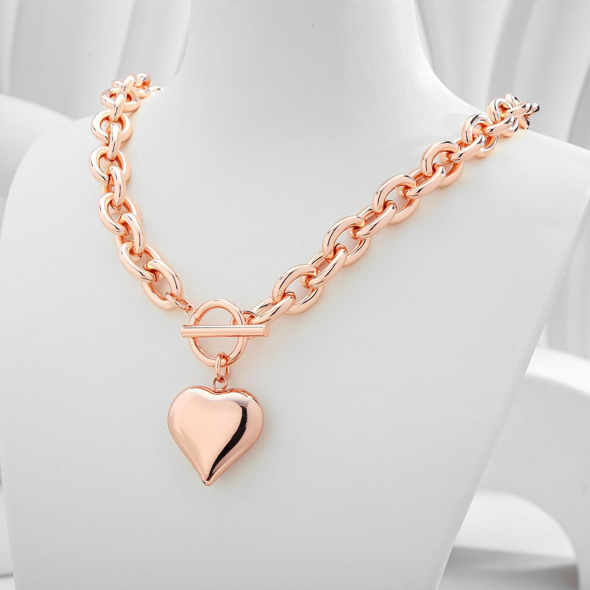 CLASSYZINT Collar con colgante de cabeza de león y moneda de corazó...