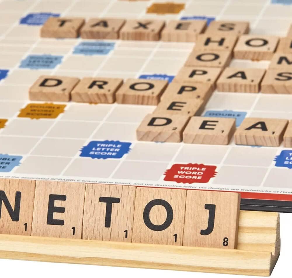 Hasbro Gaming Juego de mesa Scrabble, juegos clásicos de palabras p...