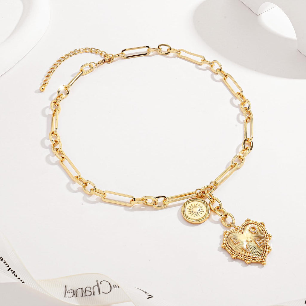CLASSYZINT Collar con colgante de cabeza de león y moneda de corazó...