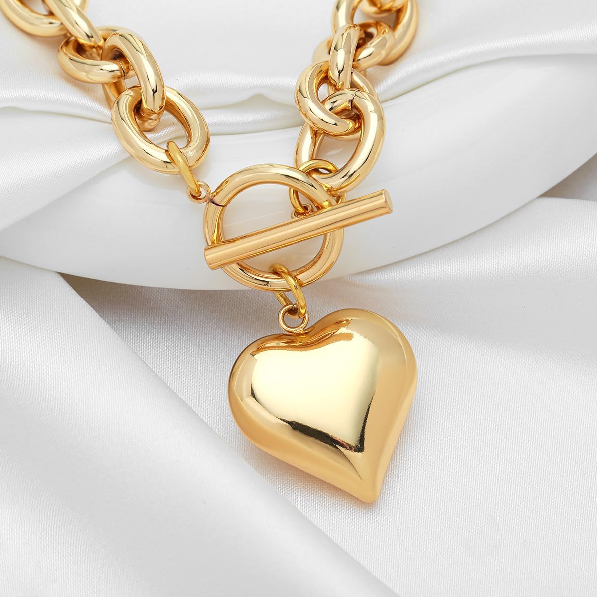 CLASSYZINT Collar con colgante de cabeza de león y moneda de corazó...
