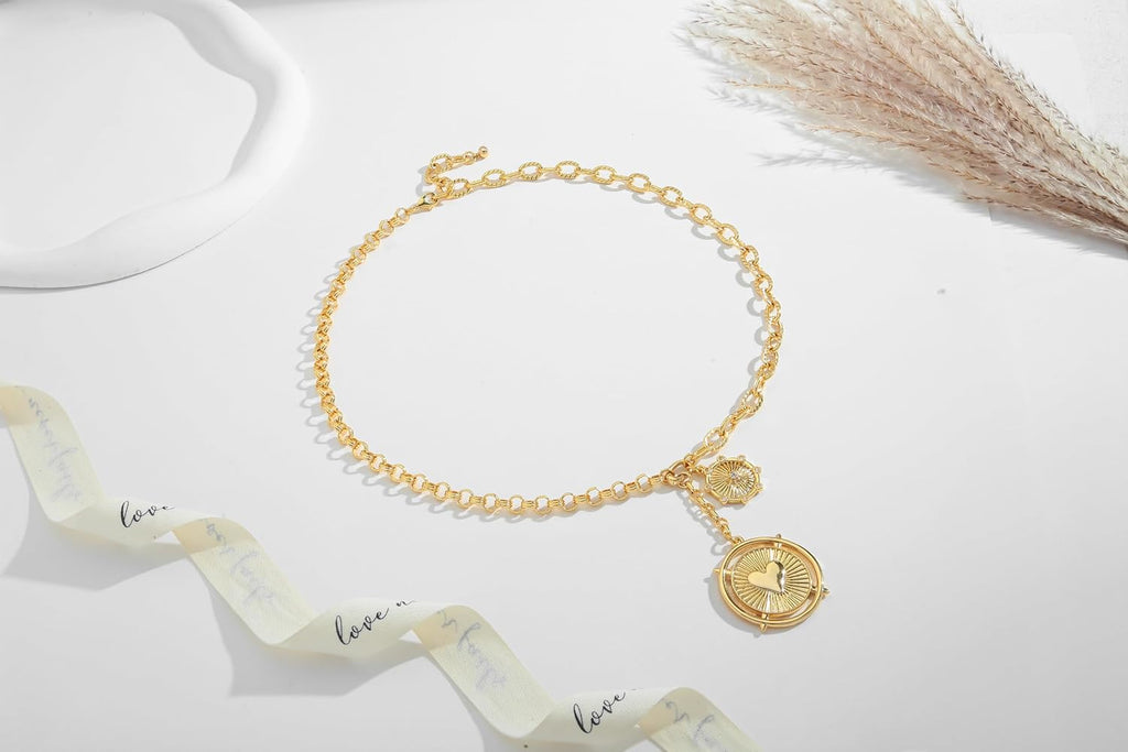 CLASSYZINT Collar con colgante de cabeza de león y moneda de corazó...