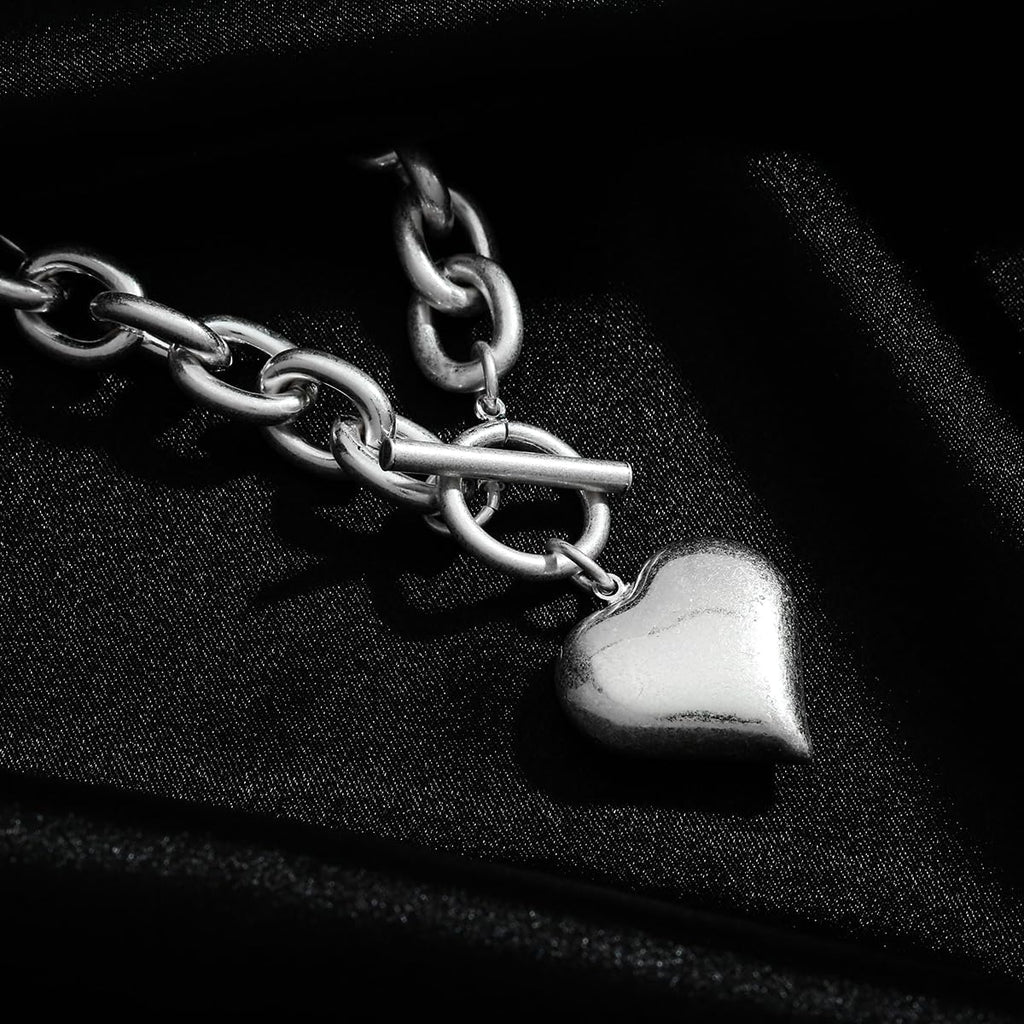 CLASSYZINT Collar con colgante de cabeza de león y moneda de corazó...