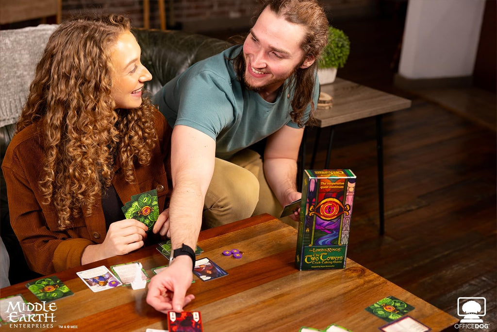 Asmodee The Lord of the Rings The Two Towers Juego de toma de truco...