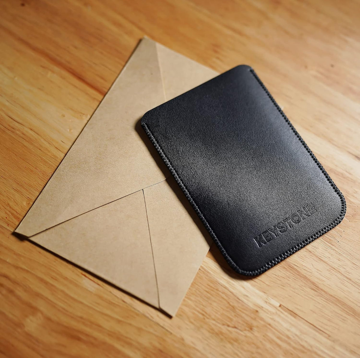 Keystone 3 Pro + Funda tipo billetera Keystone 1.0