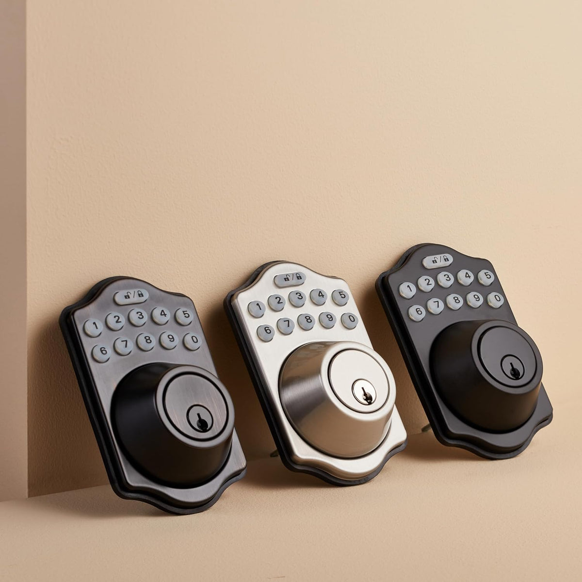 Amazon Basics Cerradura de puerta con teclado electrónico con bloqu...