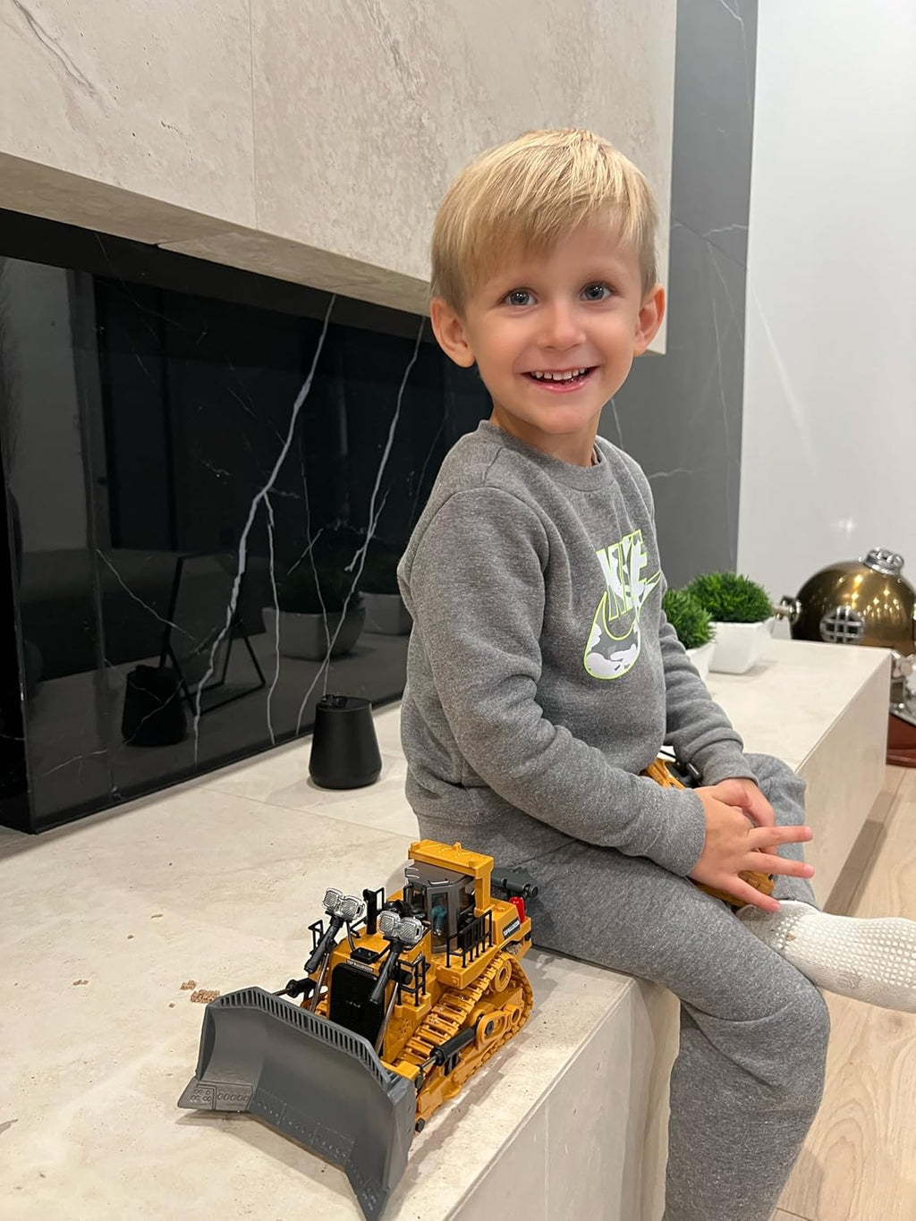 KIDMARKT Juguete de metal a control remoto para niños | Tractor de...