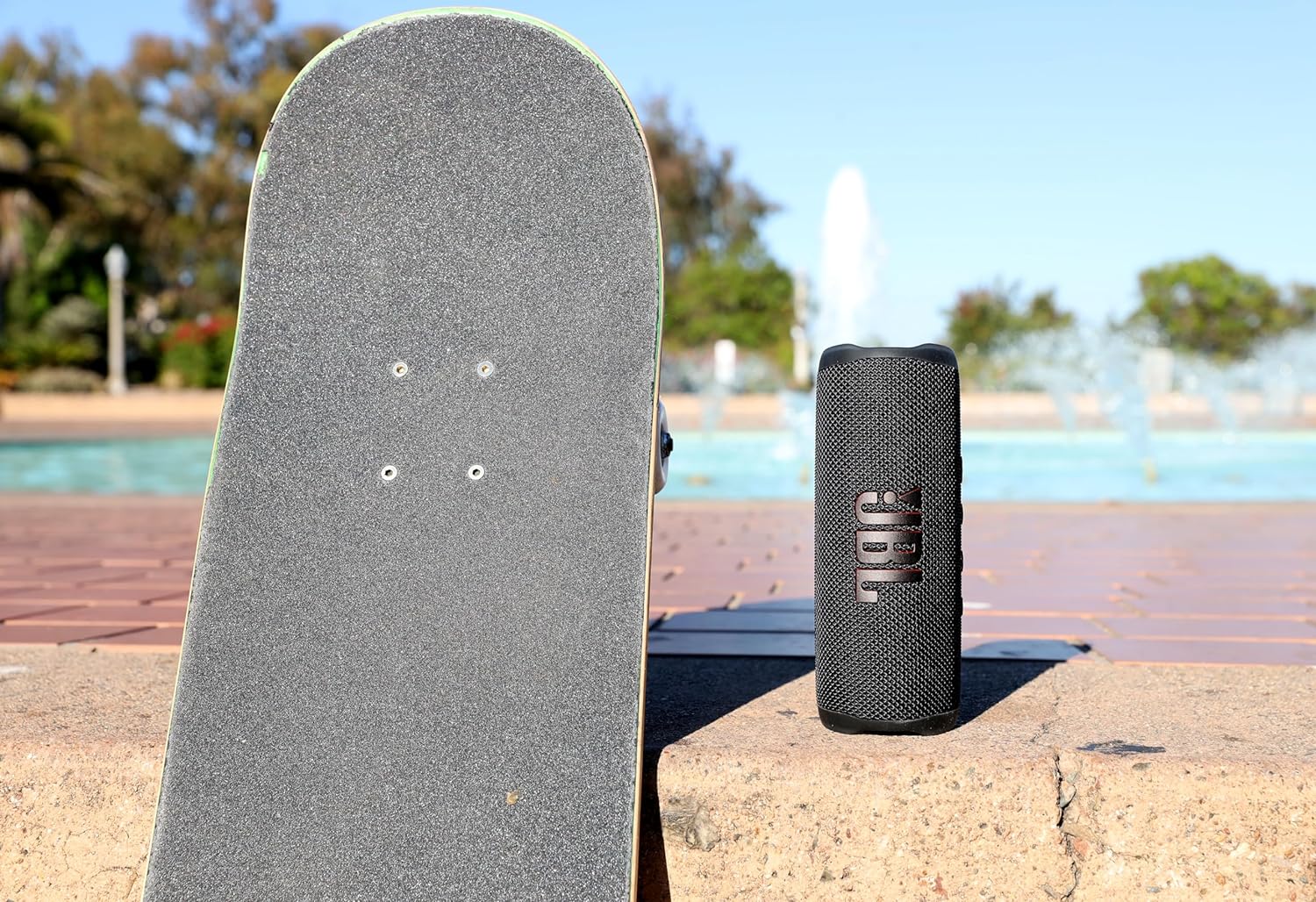 JBL Flip 6 - Altavoz Bluetooth portátil, sonido potente y graves pr...
